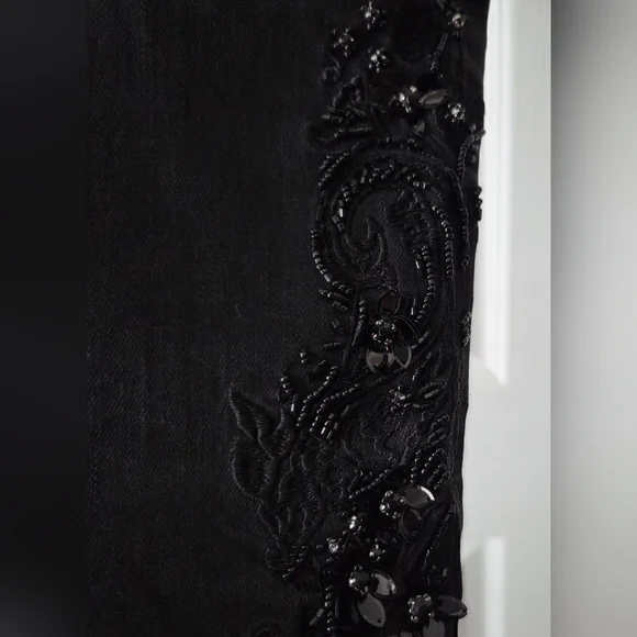 NWOT WHBM Distressed Black Classic Rise Skinny Ankle Embellished Jeans Size 4 - Picture 7 of 15